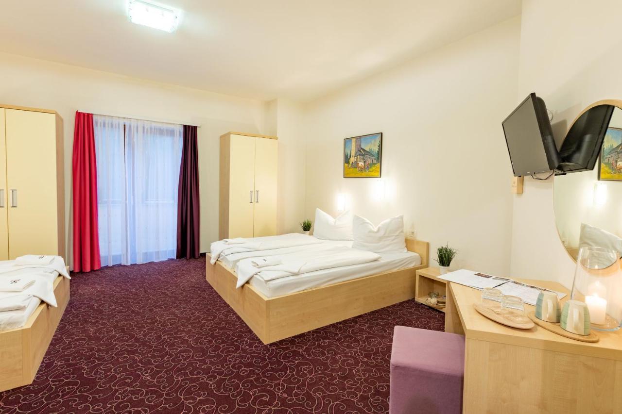 Hotel Jakec Trije Kralji Na Pohorju Zgornja Loznica Zewnętrze zdjęcie
